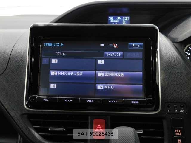 Toyota VOXY 2015-12 217663-13