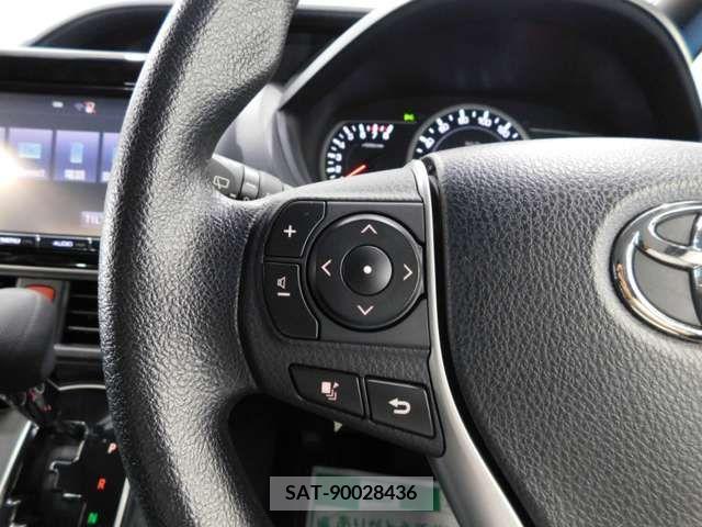 Toyota VOXY 2015-12 217663-8