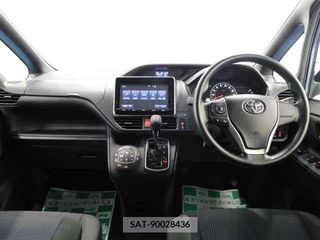 Toyota VOXY 2015-12 217663-2