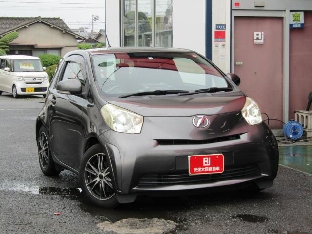 Toyota IQ 2010-04 4881-3