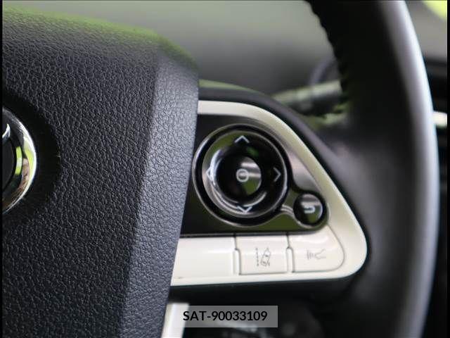 Toyota PRIUS 2018-12 225434-9