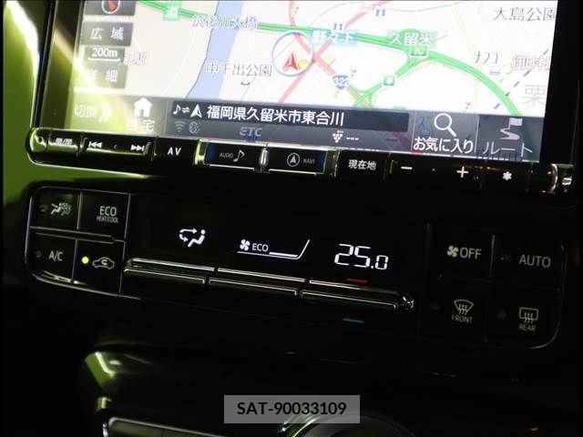 Toyota PRIUS 2018-12 225434-10