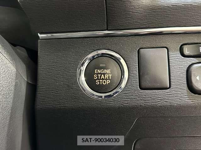 Toyota AVENSIS WAGON 2012-08 293927-17
