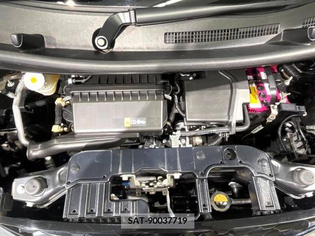 Nissan ROOX 2022-04 354550-18