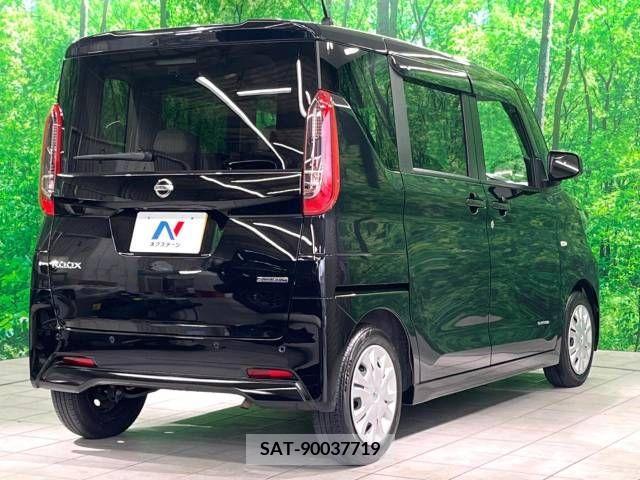 Nissan ROOX 2022-04 354550-17