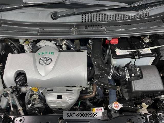 Toyota SIENTA 2018-10 242400-18