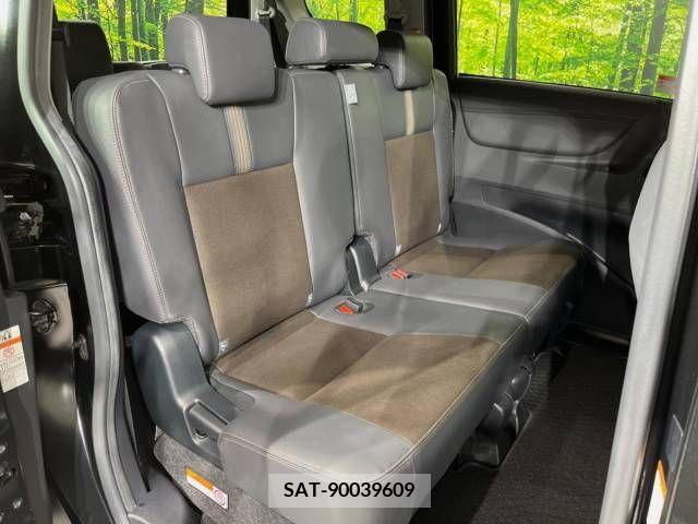 Toyota SIENTA 2018-10 242400-8