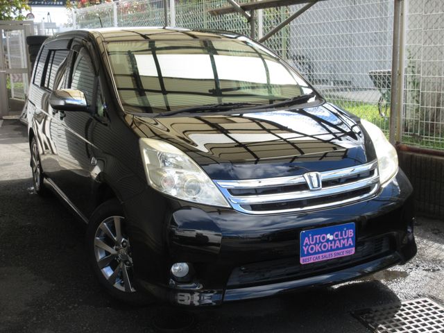 Toyota ISIS 2011-05 18251-2