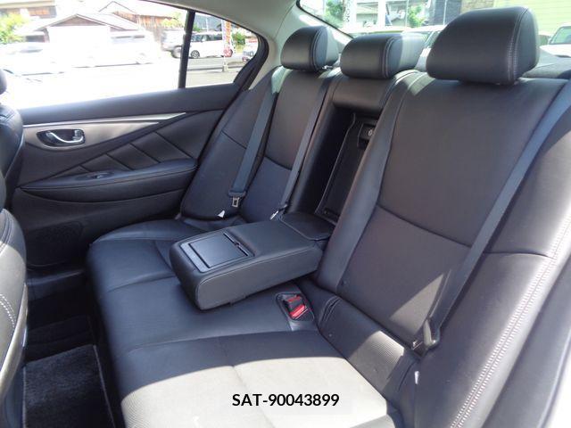 Nissan SKYLINE 2016-06 320666-13