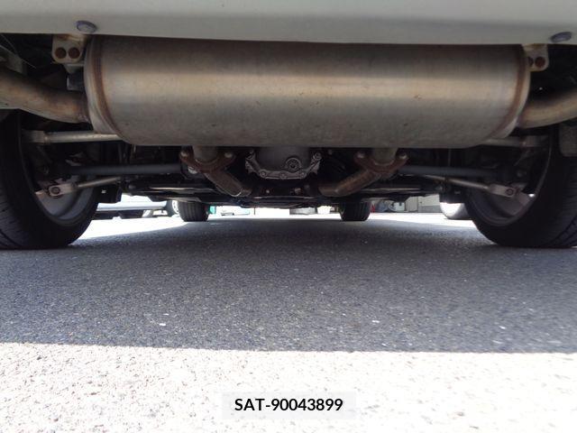 Nissan SKYLINE 2016-06 320666-8