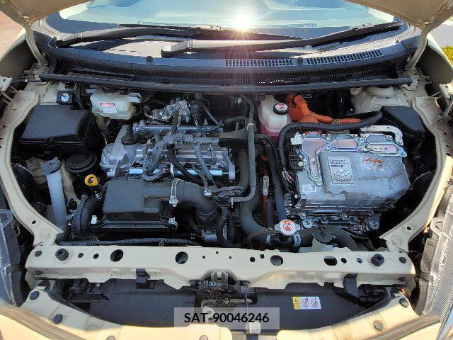 Toyota AQUA 2018-11 330439-27