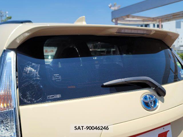 Toyota AQUA 2018-11 330439-22