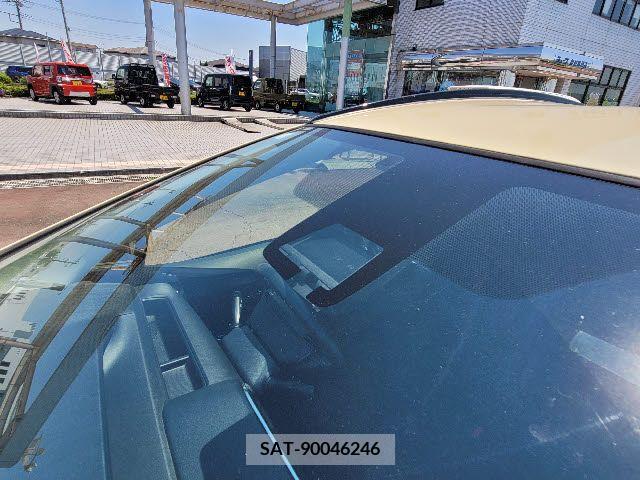 Toyota AQUA 2018-11 330439-17