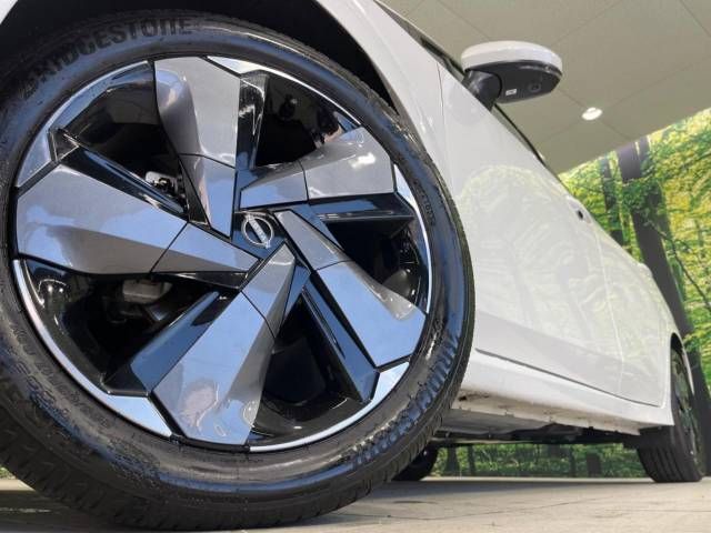 Nissan AURA 2023-06 27632-13