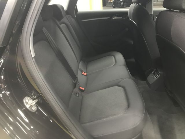 Audi A3 2020-10 19160-6