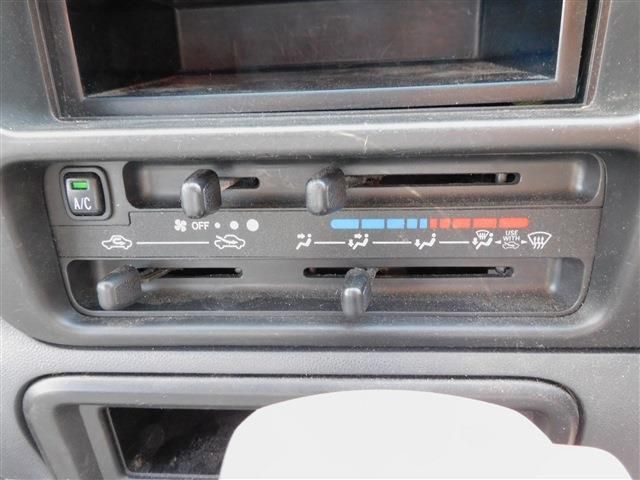 Daihatsu HIJET CARGO 2011-09 17587-19