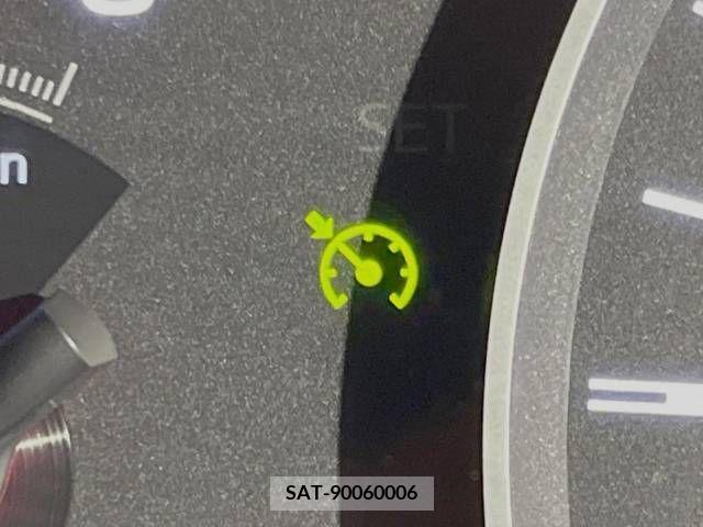 Toyota VOXY 2018-10 288876-6