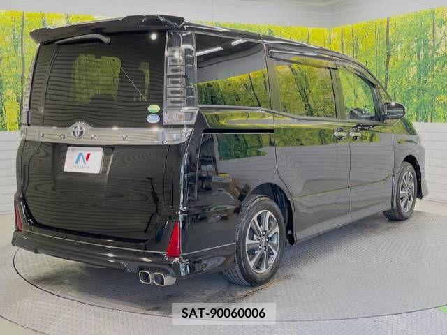 Toyota VOXY 2018-10 288876-18