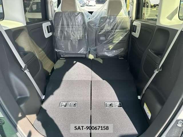 Honda N BOX 2023-11 225770-10