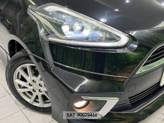 Toyota SIENTA 2017-09 220841-12