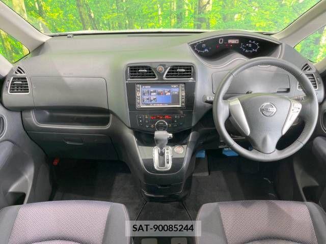 Nissan SERENA 2011-06 393865-1