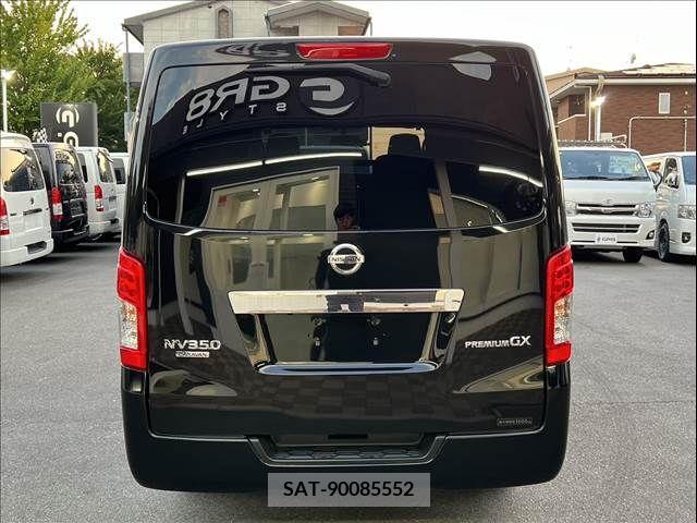 Nissan NV350 Caravan 2019-05 365591-2