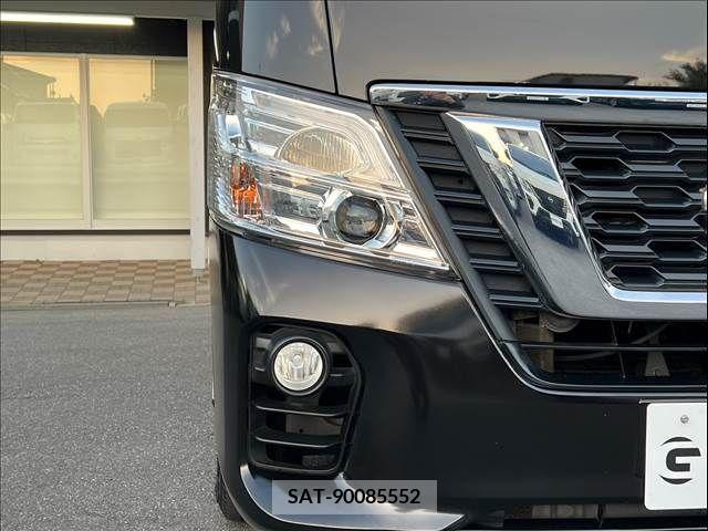 Nissan NV350 Caravan 2019-05 365591-9