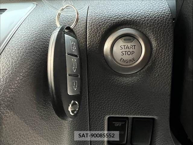 Nissan NV350 Caravan 2019-05 365591-16