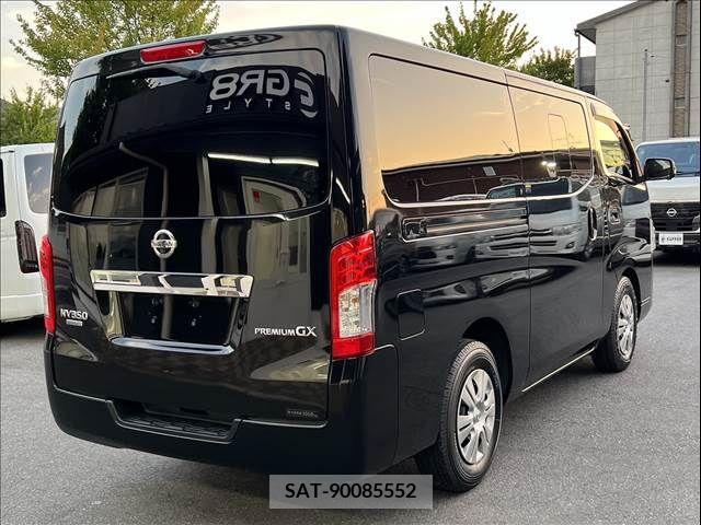 Nissan NV350 Caravan 2019-05 365591-14
