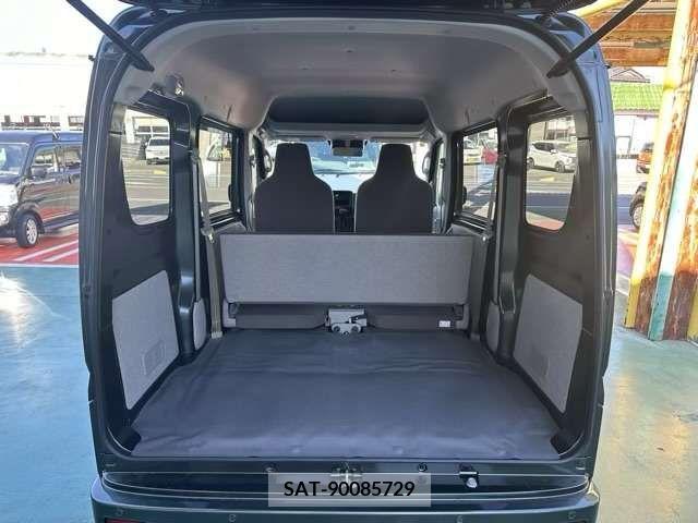 Suzuki EVERY 2023-03 217285-12
