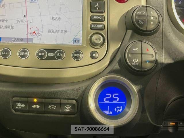 Honda FIT HYBRID 2011-06 303919-7