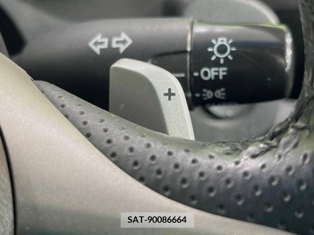 Honda FIT HYBRID 2011-06 303919-5