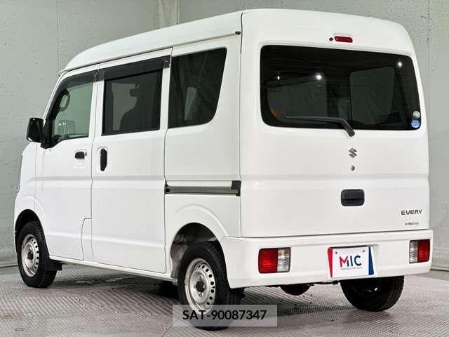 Suzuki EVERY 2016-06 327734-6