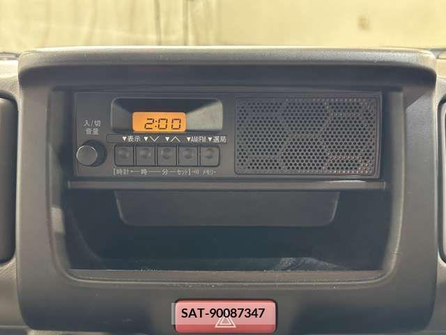 Suzuki EVERY 2016-06 327734-13