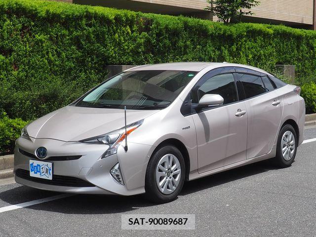 Toyota PRIUS 2017-03 351381-0