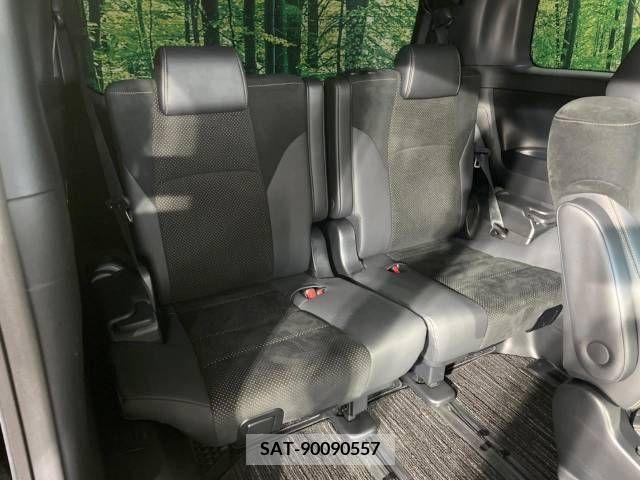 Toyota ALPHARD 2021-04 215824-10