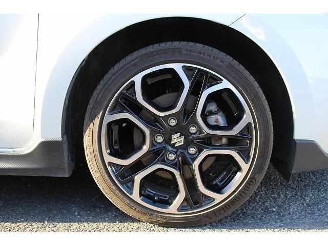 Suzuki SWIFT 2018-05 191689-11
