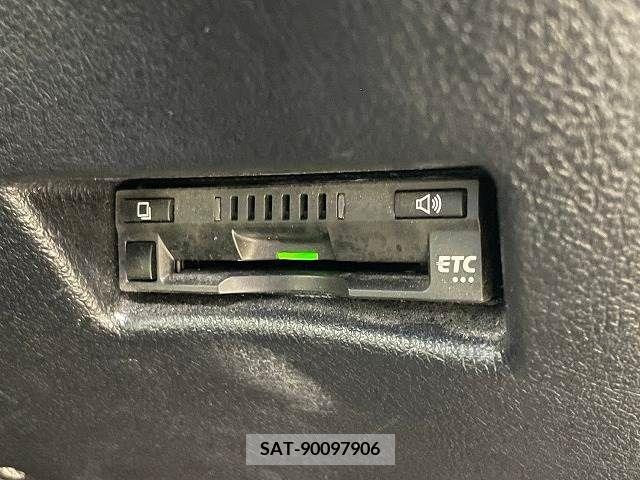 Toyota SIENTA 2019-04 314668-5