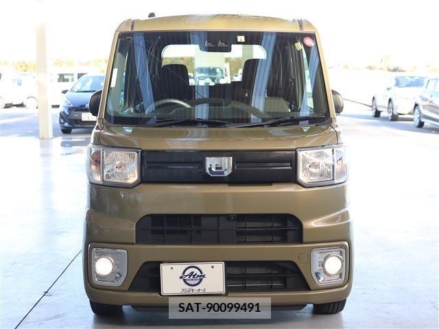 Daihatsu WAKE 2021-04 210566-1