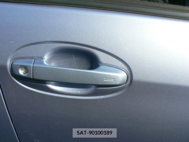 Toyota VITZ 2012-01 201077-14