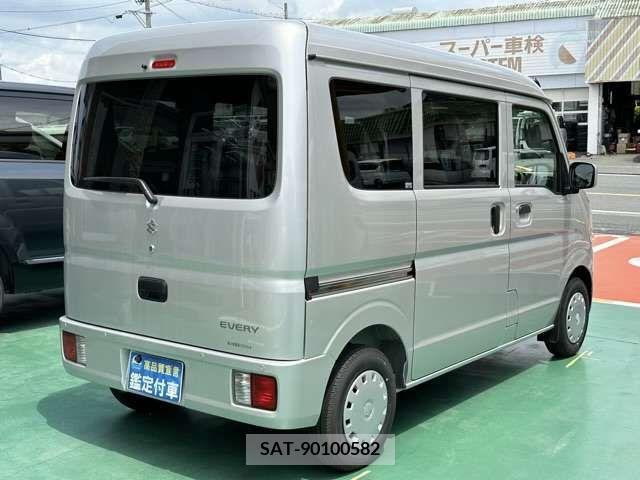 Suzuki EVERY 2022-03 301691-10