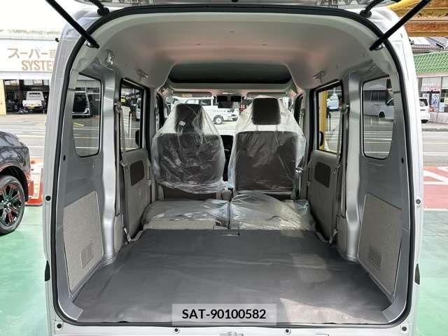 Suzuki EVERY 2022-03 301691-9