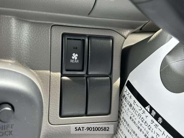 Suzuki EVERY 2022-03 301691-17
