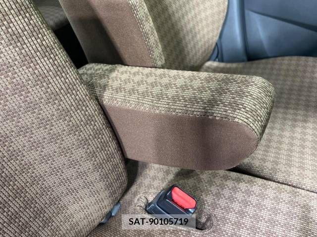 Nissan MOCO 2011-06 311536-7