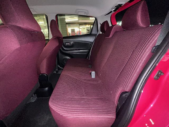 Toyota VITZ 2014-11 6677-12