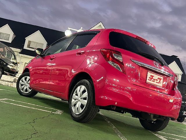 Toyota VITZ 2014-11 6677-22