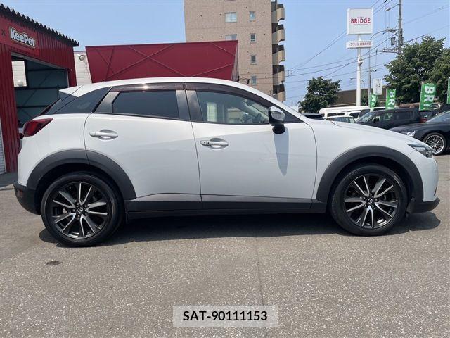 Mazda CX-3 2015-10 352703-9