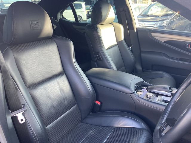 Lexus LS 2015-03 193704-19