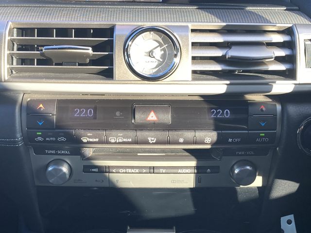 Lexus LS 2015-03 193704-6