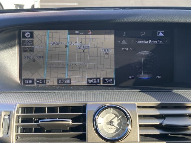 Lexus LS 2015-03 193704-5